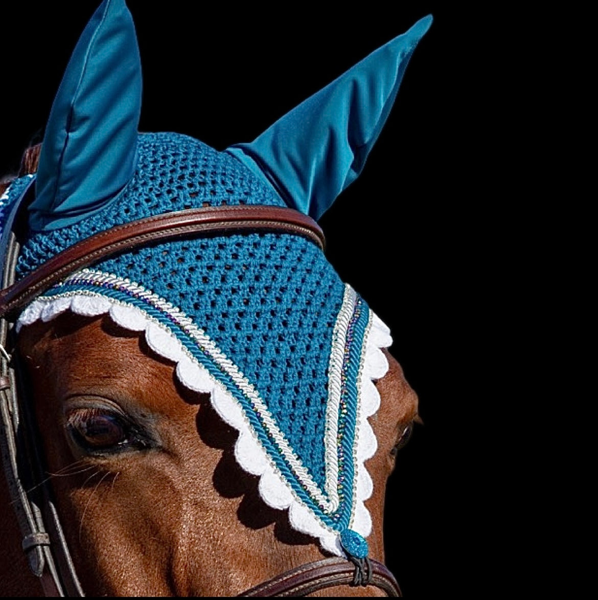 Tiedown Bonnets - Cob - Midnight Teal Base/White Scallops/2 Clear Bling/Peacock Opal Crystal/2 Piping