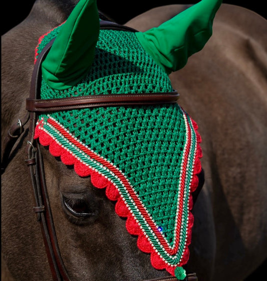 Tiedown Bonnets - Full - Kelly Green Base/Red Scalloped Edge/3 Clear Bling/Red and Green Piping