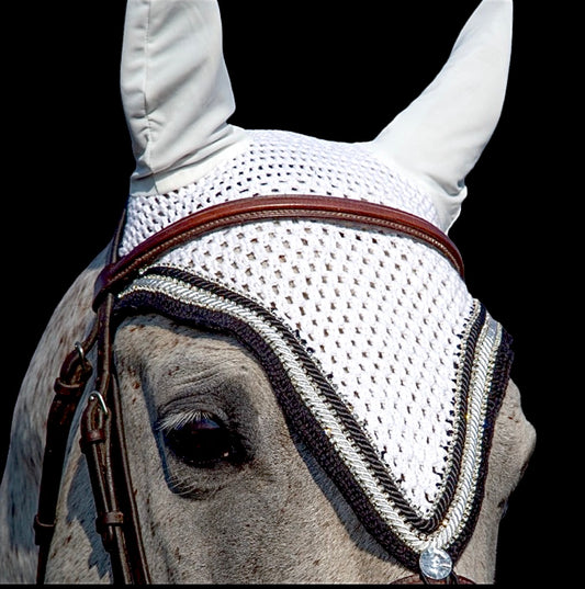 Tiedown Bonnets - Full - White Base/Black Straight Edge/3 Clear Bling/2 Piping