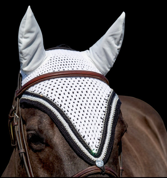 Tiedown Bonnets - Full - White Base/Black Straight Edge/1 black Crystal/2 clear bling/2 piping