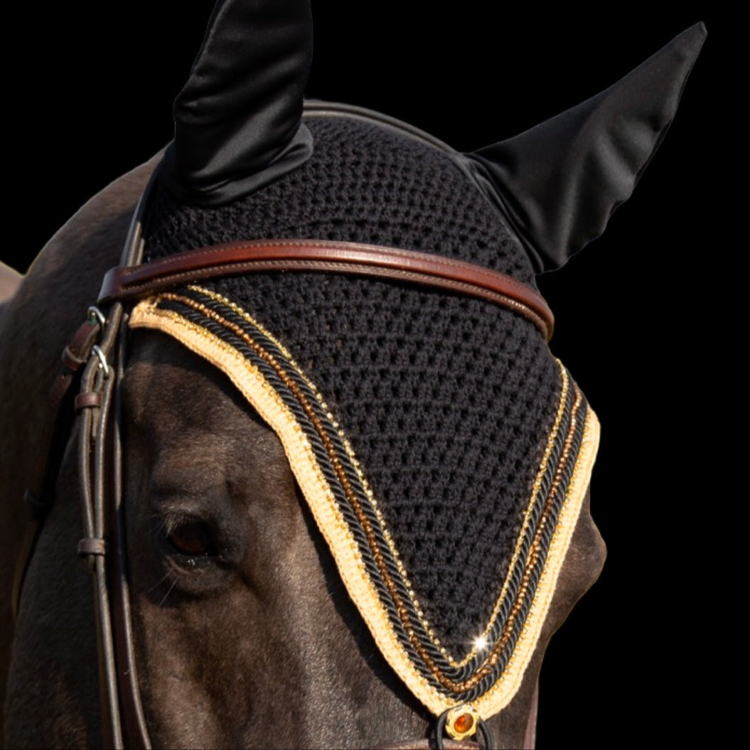 Tiedown Bonnets - Full - Black Base/Gold Straight Edge/2 Gold Bling/1 Gold Crystal/2 Piping