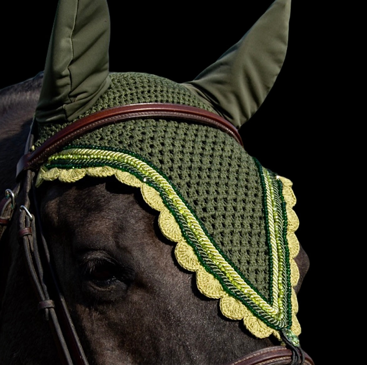 Tiedown Bonnets - Full - Dark Olive Base/Light Olive Scallops/2 Dark Green Crystals/1 Light Green Crystal/2 Piping