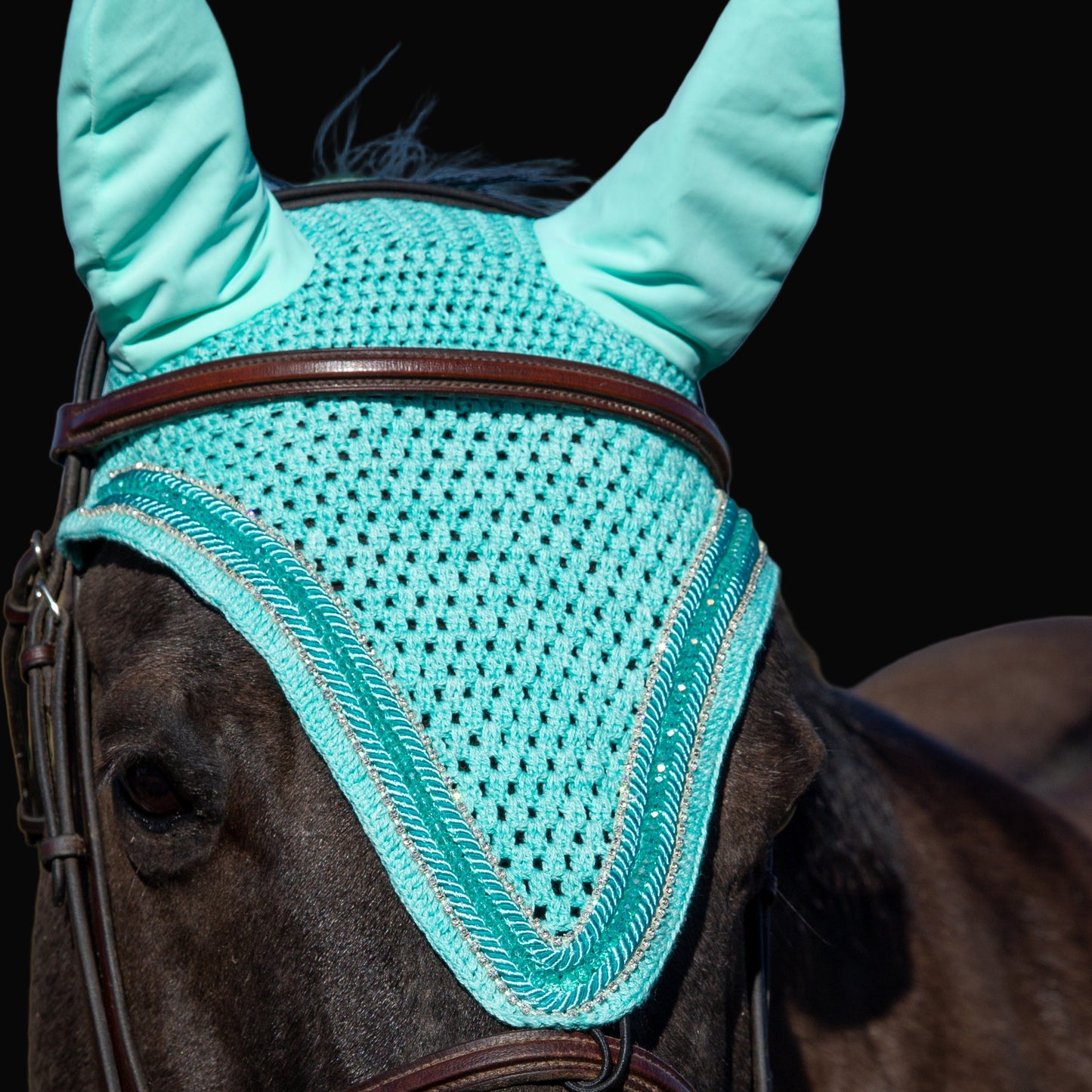 Tiedown Bonnets - Full - Aquamarine Base/Aquamarine Straight Edge/1 Aquamarine Crystal/2 Clear Bling/2 piping