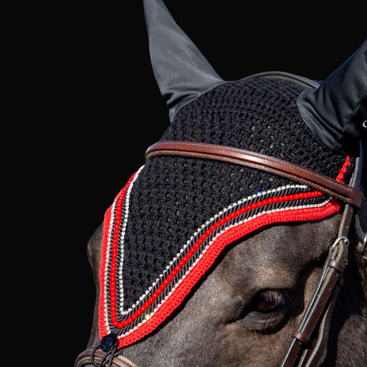 Tiedown Bonnets - Full - Black Base/Red Straight Edge/1 Red Pearl/2 Clear Bling/2 Piping