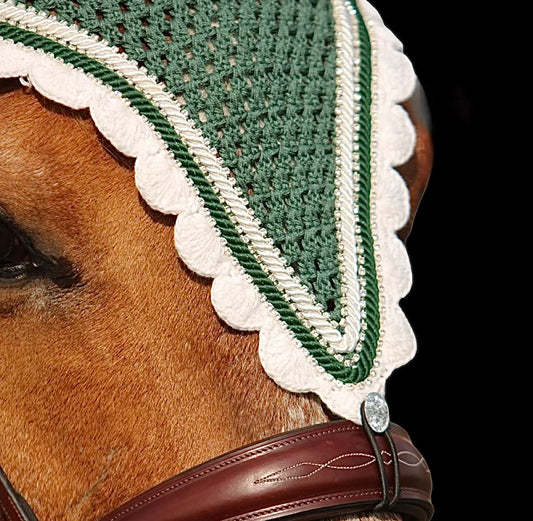 Tiedown Bonnets - Full - Hunter Green Base/White Scallops/3 Clear Bling/White & Green Piping