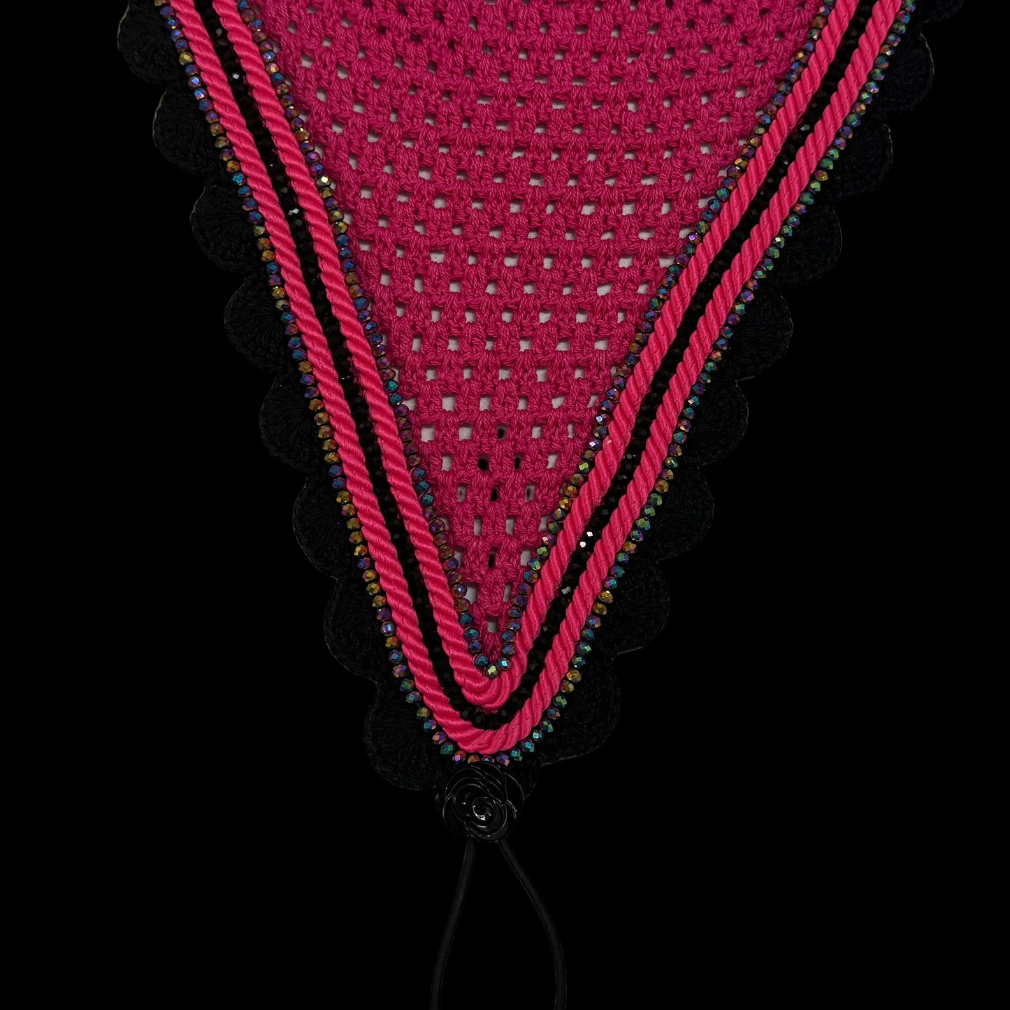 Tiedown Bonnets - Fuchsia Base/Scalloped Edge/With Bling