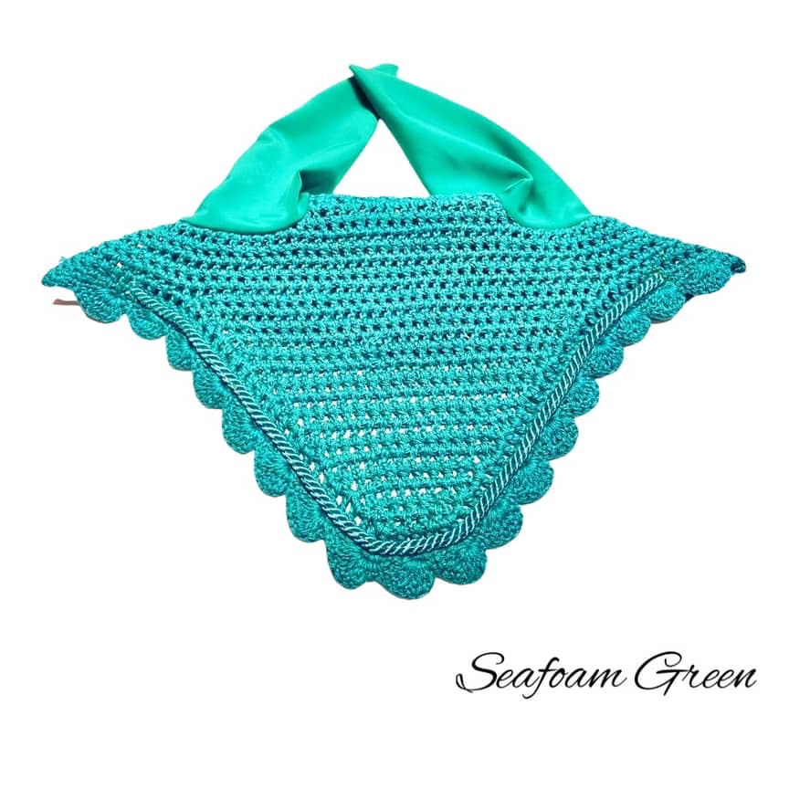 Classic Cut Bonnets - Pony - Single Row Piping - Scalloped Edge