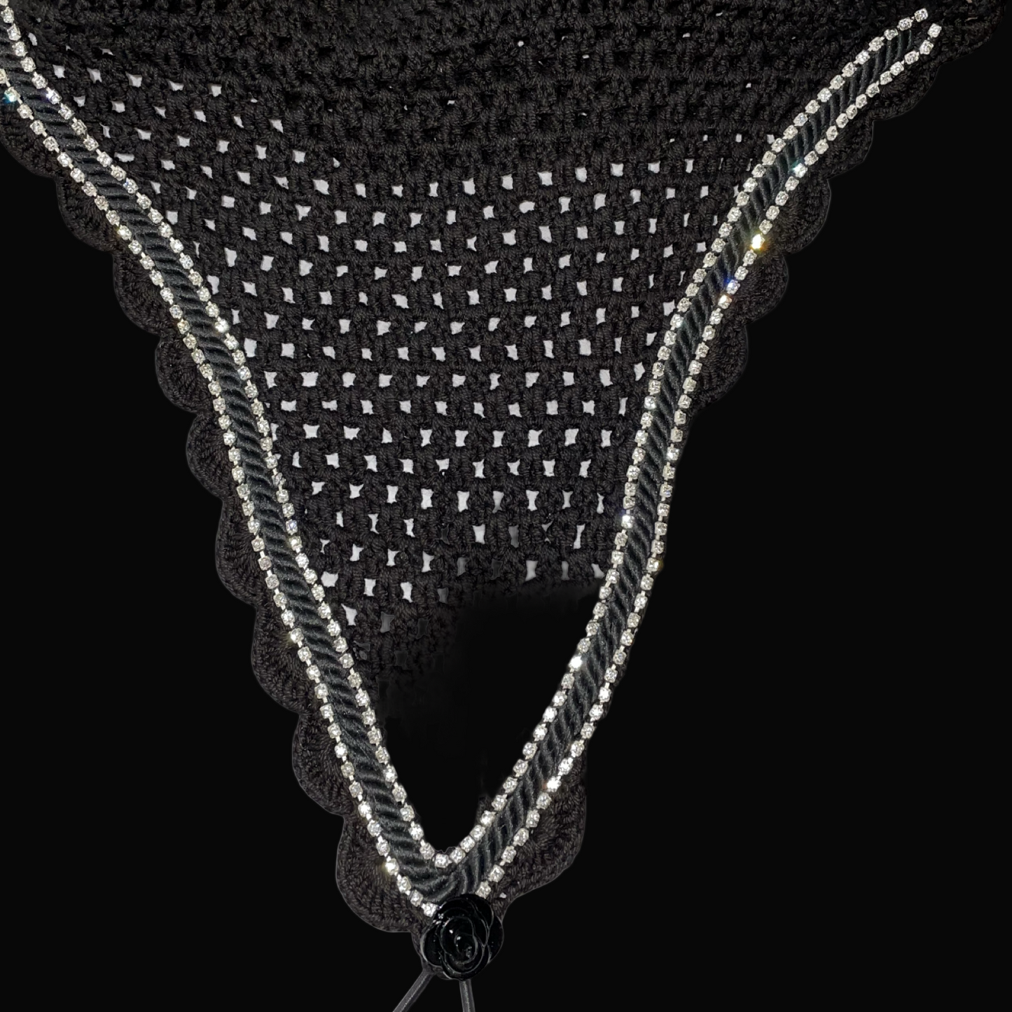 Double Soundproof - Tiedown Bonnets - Cob - Black Base/Black Scallops/2 Clear Bling/1 Black Piping