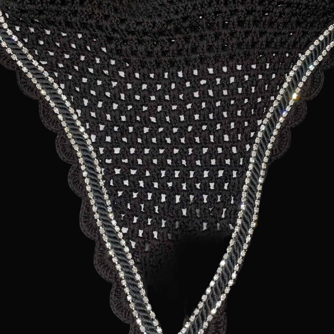 Double Soundproof - Tiedown Bonnets - Black Base/Black Scallops/2 Clear Bling/1 Black Piping