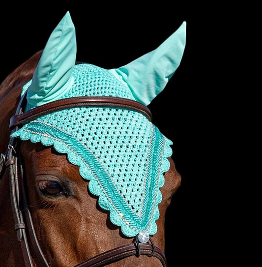 Tiedown Bonnets - Cob - Aquamarine Base/Aquamarine Scallops/2 Clear Bling/1 aquamarine Crystal/2 Piping