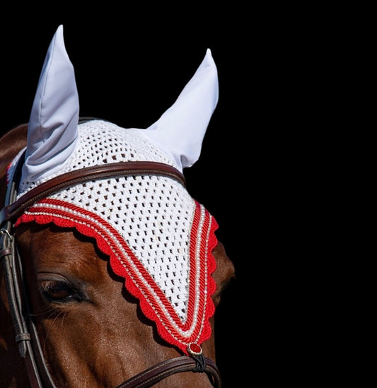 Tiedown Bonnets - Cob - White Base/Red Scallops/2 Clear Bling/White Pearls/2 Piping