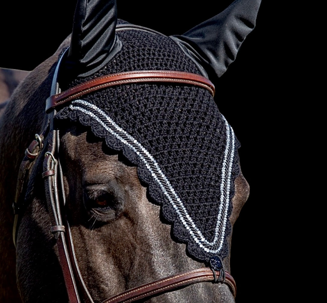 Tiedown Bonnets - Black Base/Scalloped Edge/With Bling