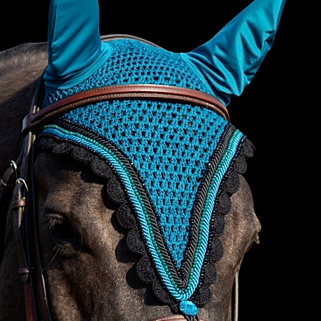 Tiedown Bonnets - Full - Midnight Teal Base/Black Scallops/2 Black Crystal/1 Midnight Teal Crystal/2 Piping