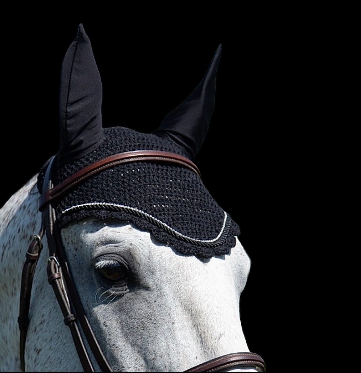 Classic Cut Bonnets - Black Base/Scalloped Edge/With Bling