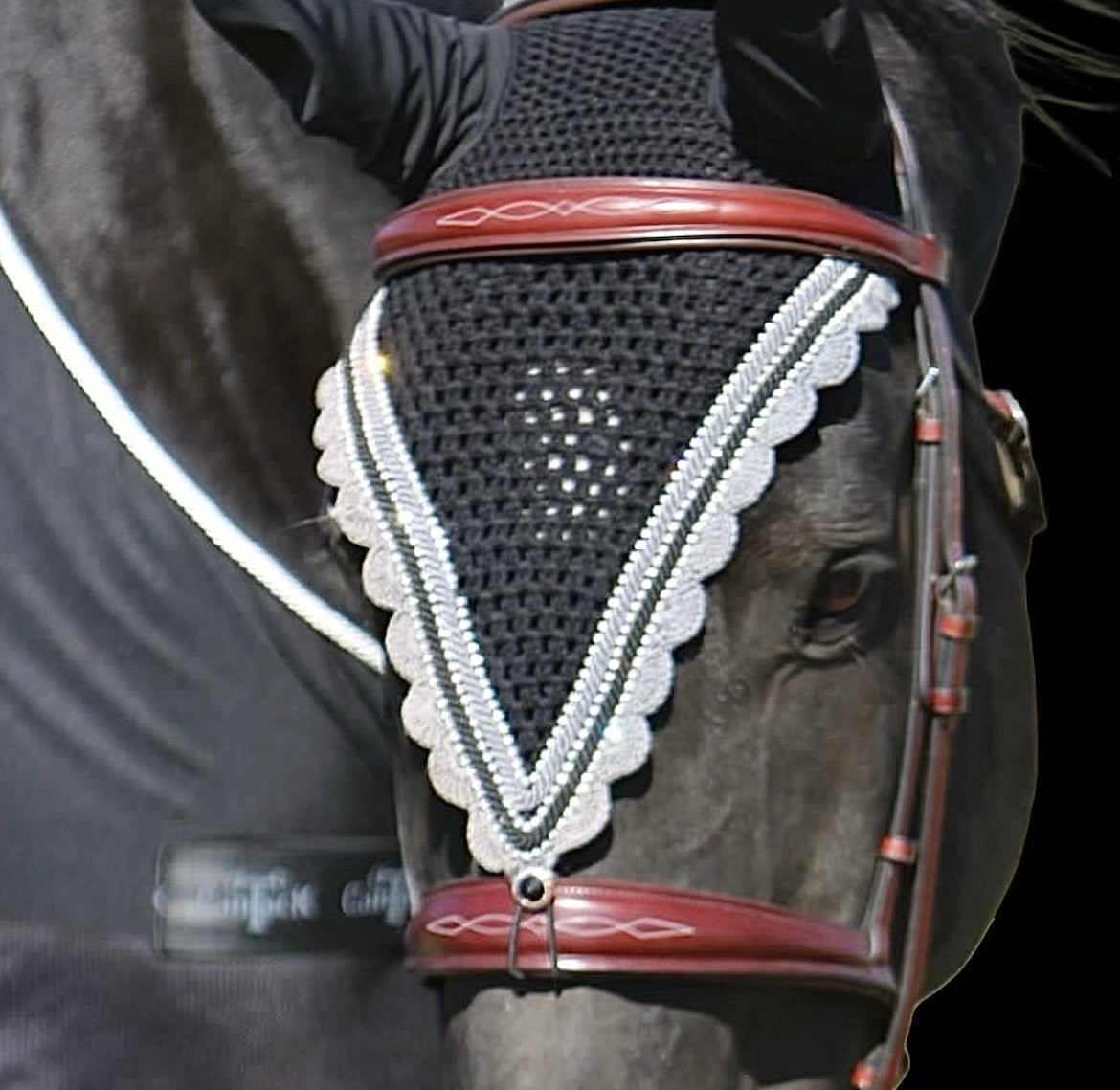 Tiedown Bonnets - Full - Black Base/Grey Scallops/2 Clear Bling/Black & Grey Piping