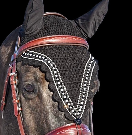Tiedown Bonnets - Full - Black Base/Black Scallops/1 Clear Bling/1 Black and 1 White Pearl/2 Black Piping