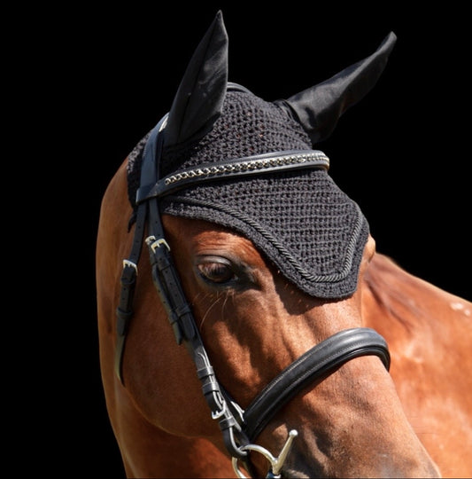 Classic Cut Bonnets - Pony - Single Row Piping - Black - Straight Edge