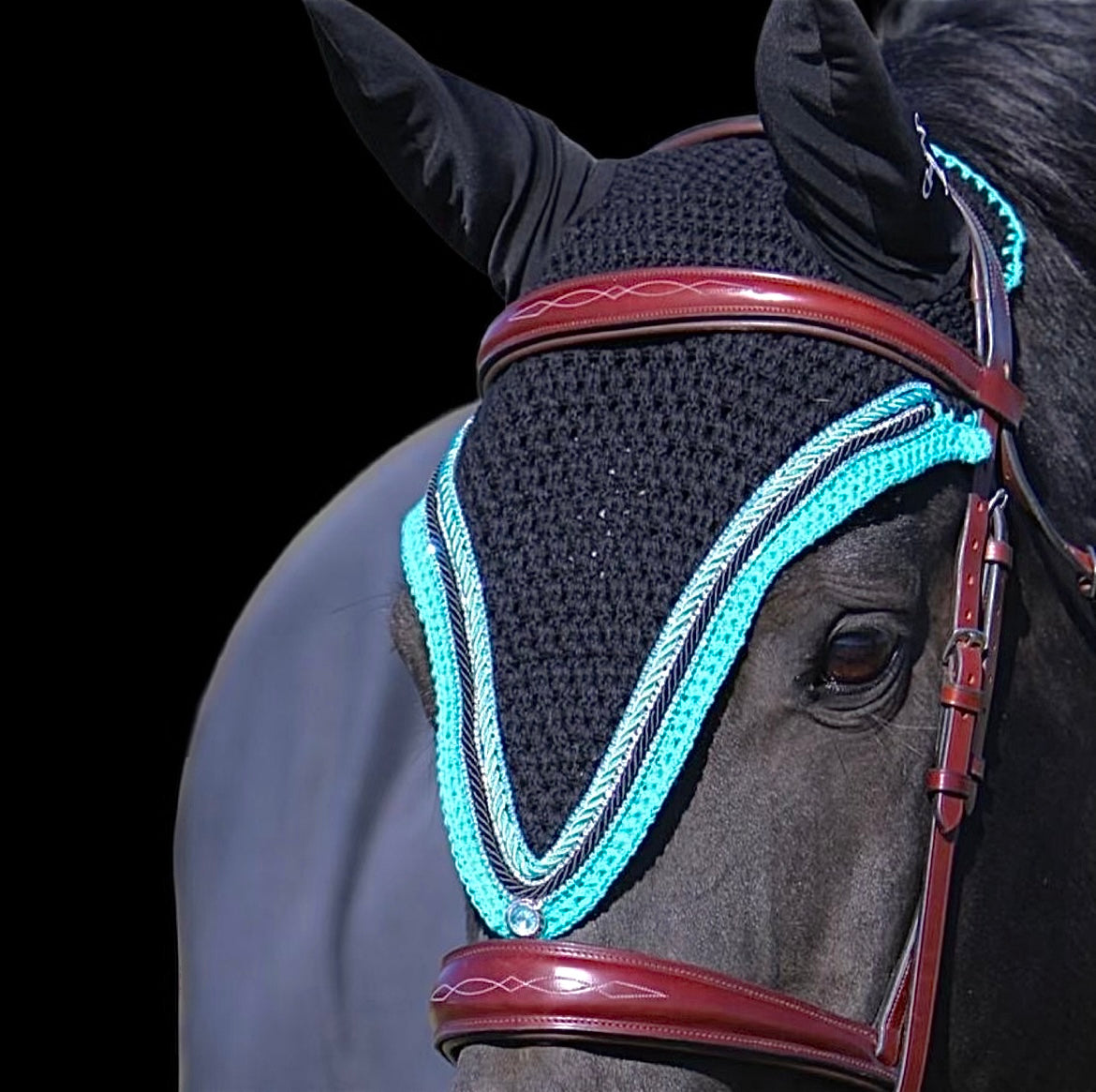 Tiedown Bonnets - Black Base/Straight Edge/With Bling