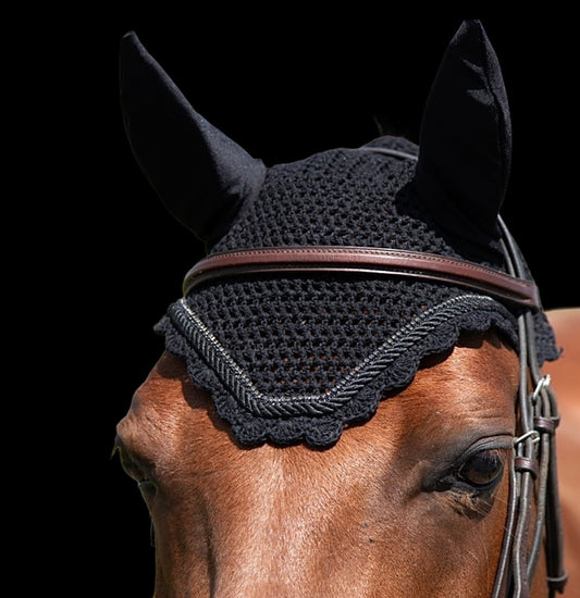 Classic Cut Bonnets - Cob - Black Base/Black Scalloped Edge/1 Black Bling/1 Grey Bling/ Black Piping