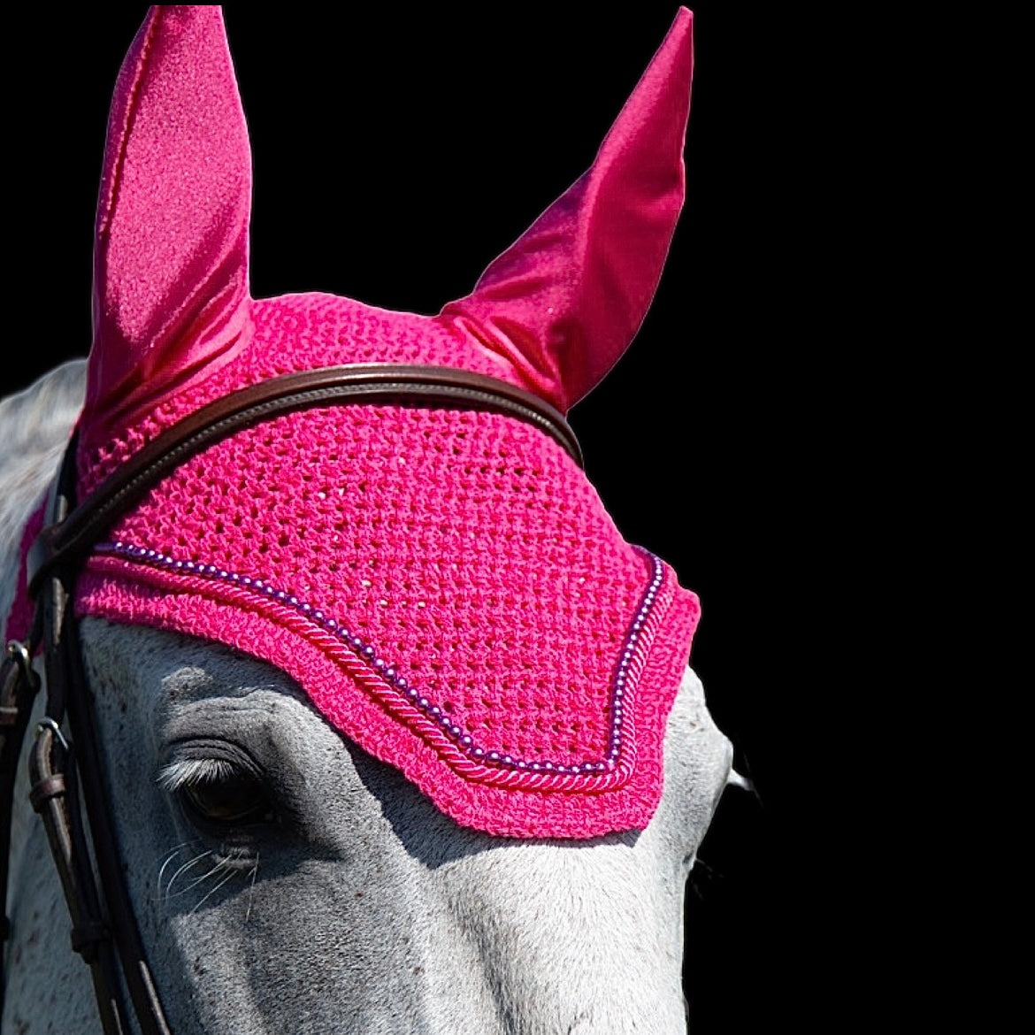 Classic Cut Bonnets - Fuchsia Base/Straight Edge/With Bling