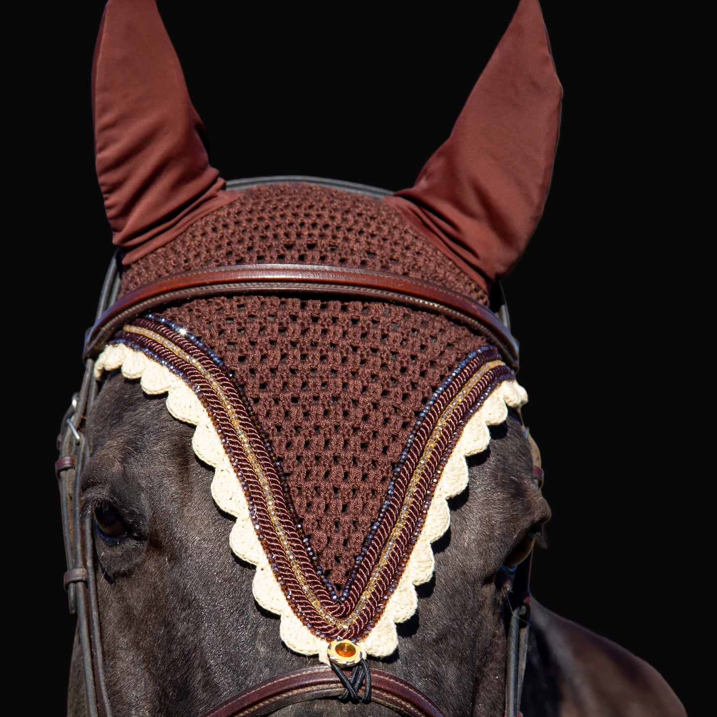 Tiedown Bonnets - Full - Brown Base/Cream Scallops/1 Dark Brown Crystal/1 Gold Crystal/1 Copper Crystal/2 Piping