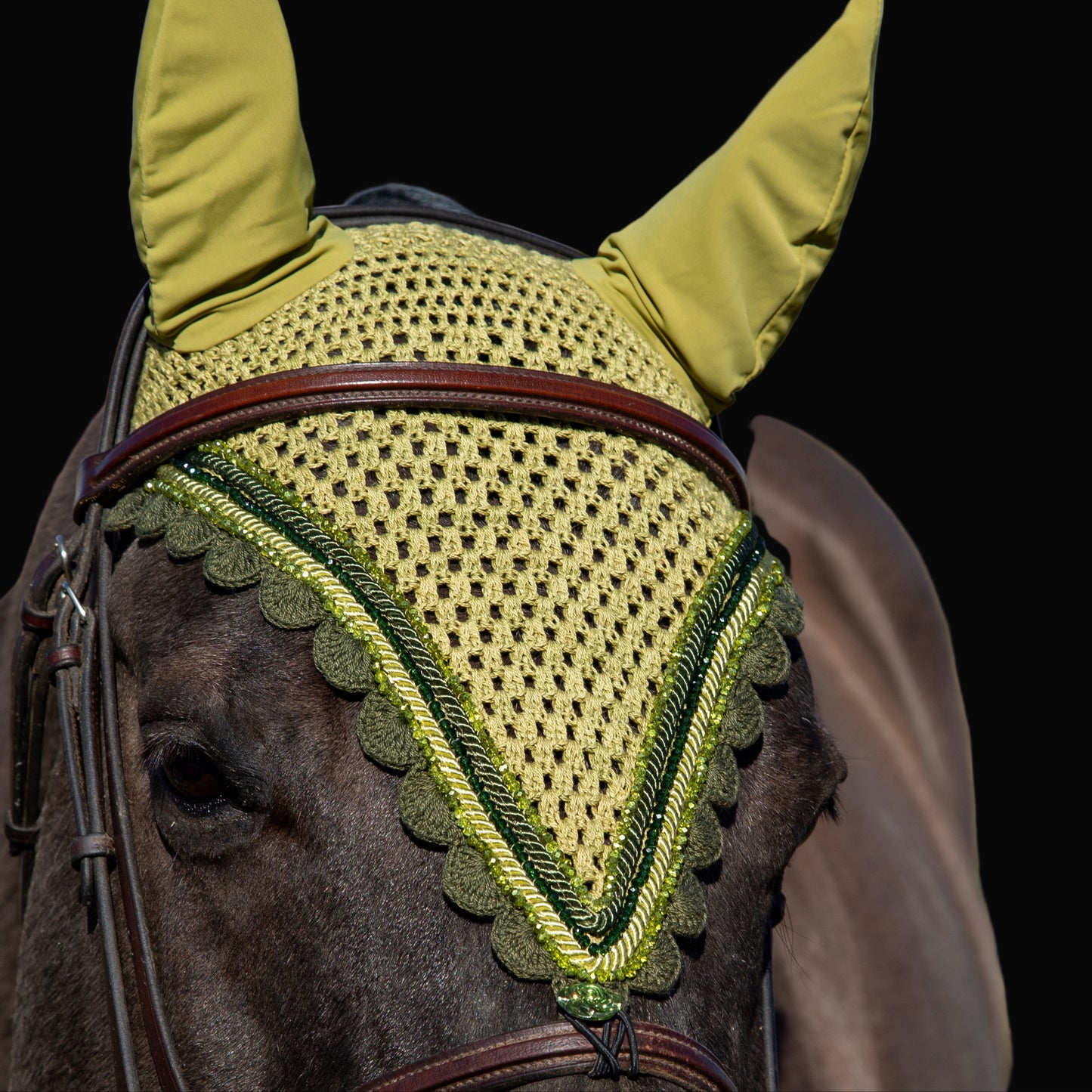 Tiedown Bonnets - Full - Light Olive Base/Dark Olive Scallops/1 Dark Green Crystal/2 Olive Crystal/2 Piping