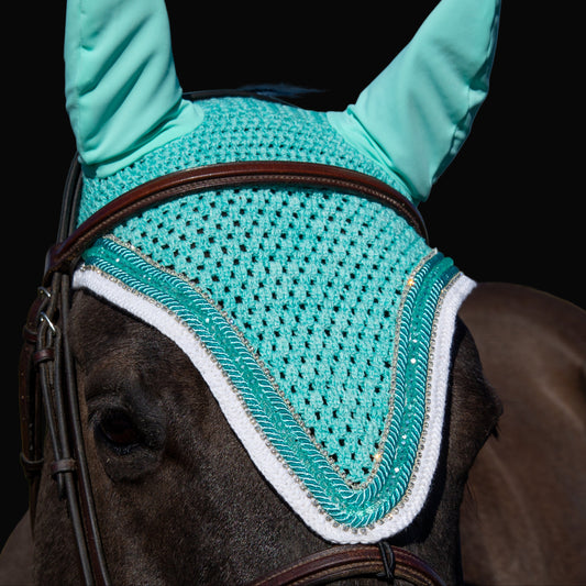 Tiedown Bonnets - Full - Aquamarine Base/White Straight Edge/1 Aquamarine Crystal/2 Clear Bling/2 Piping