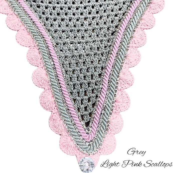 Tiedown Bonnets - Full - Grey Base/Light Pink Scallops/3 Clear Bling/Pink & Grey Piping