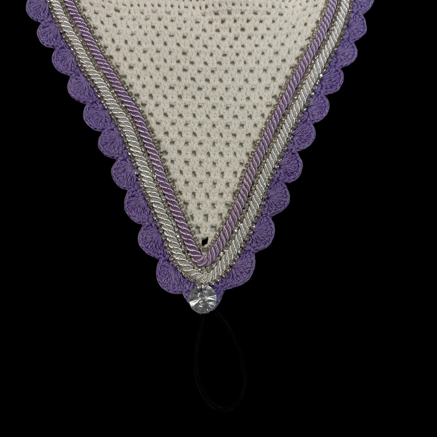 Tiedown Bonnets - White Base/Scalloped Edge/With Bling