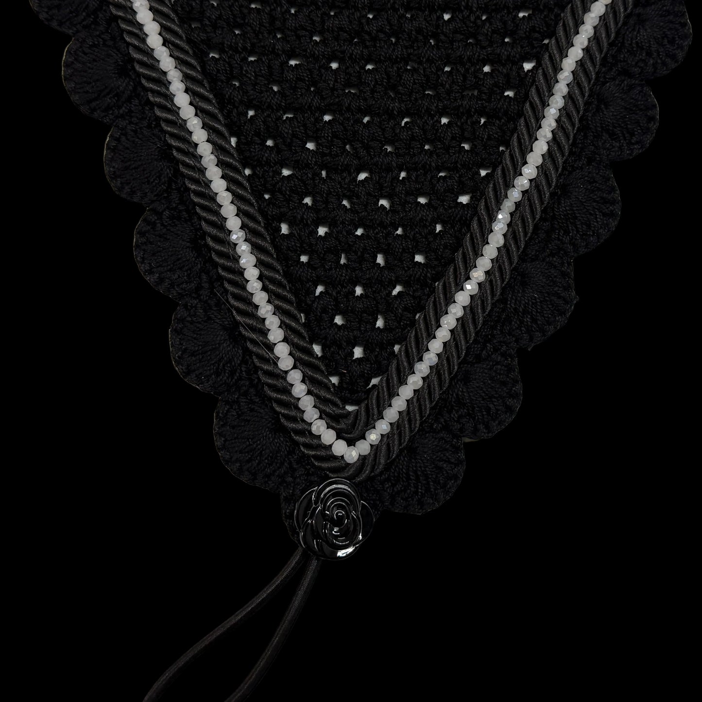 Tiedown Bonnets - Black Base/Scalloped Edge/With Bling