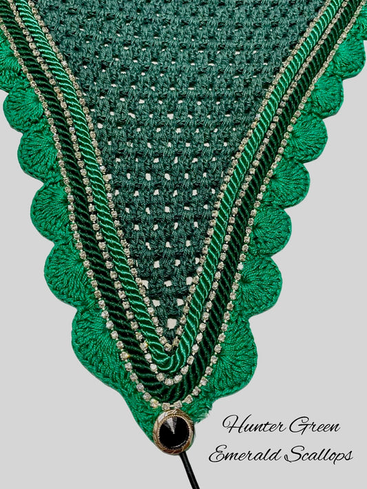 Tiedown Bonnets - Full - Hunter Green Base/Emerald Green Scallops/3 Clear Bling/Hunter Green & Emerald Piping