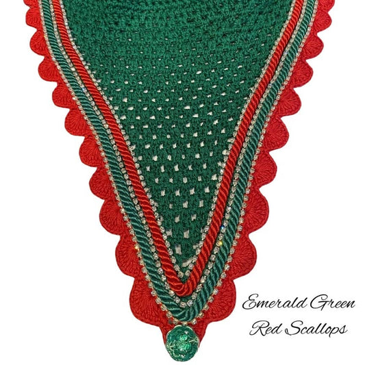 Tiedown Bonnets - Full - Emerald Green Base/Red Scallops/3 Clear Bling/Green & Red Piping