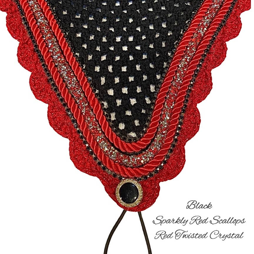 Tiedown Bonnets - Cob - Black Base/Red Scallops/2 Black Bling/1 Red Twisted Crystal/2 Red Piping