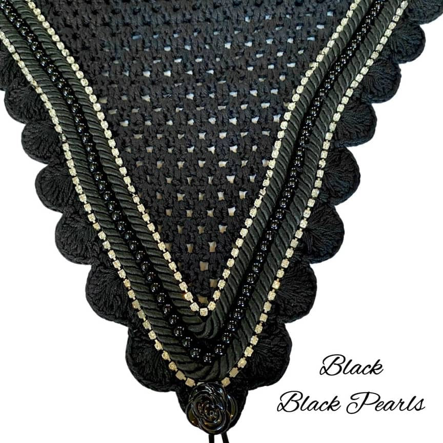 Tiedown Bonnets - Full - Black Base/Black Scallops/2 Clear Bling/1 Black Pearl/2 Black Piping