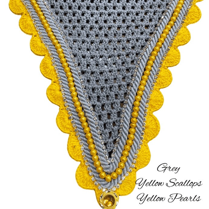 Tiedown Bonnets - Full - Grey Base/Yellow Scallops/Yellow Pearls/2 Clear Bling/2 Grey Piping