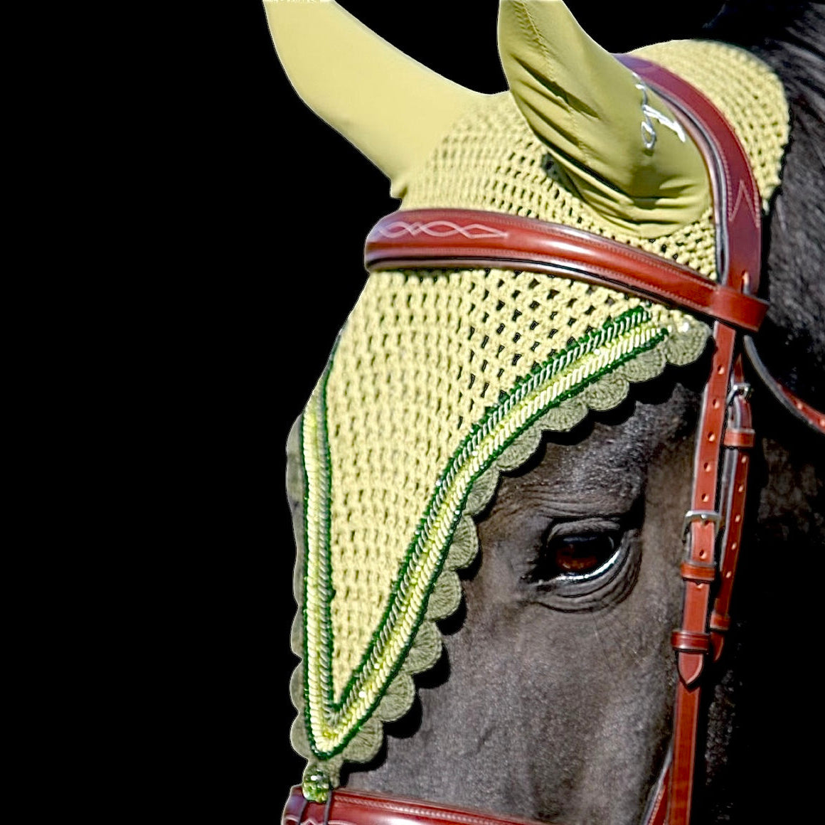 Tiedown Bonnets - Light Olive Base/Scalloped Edge/With Bling