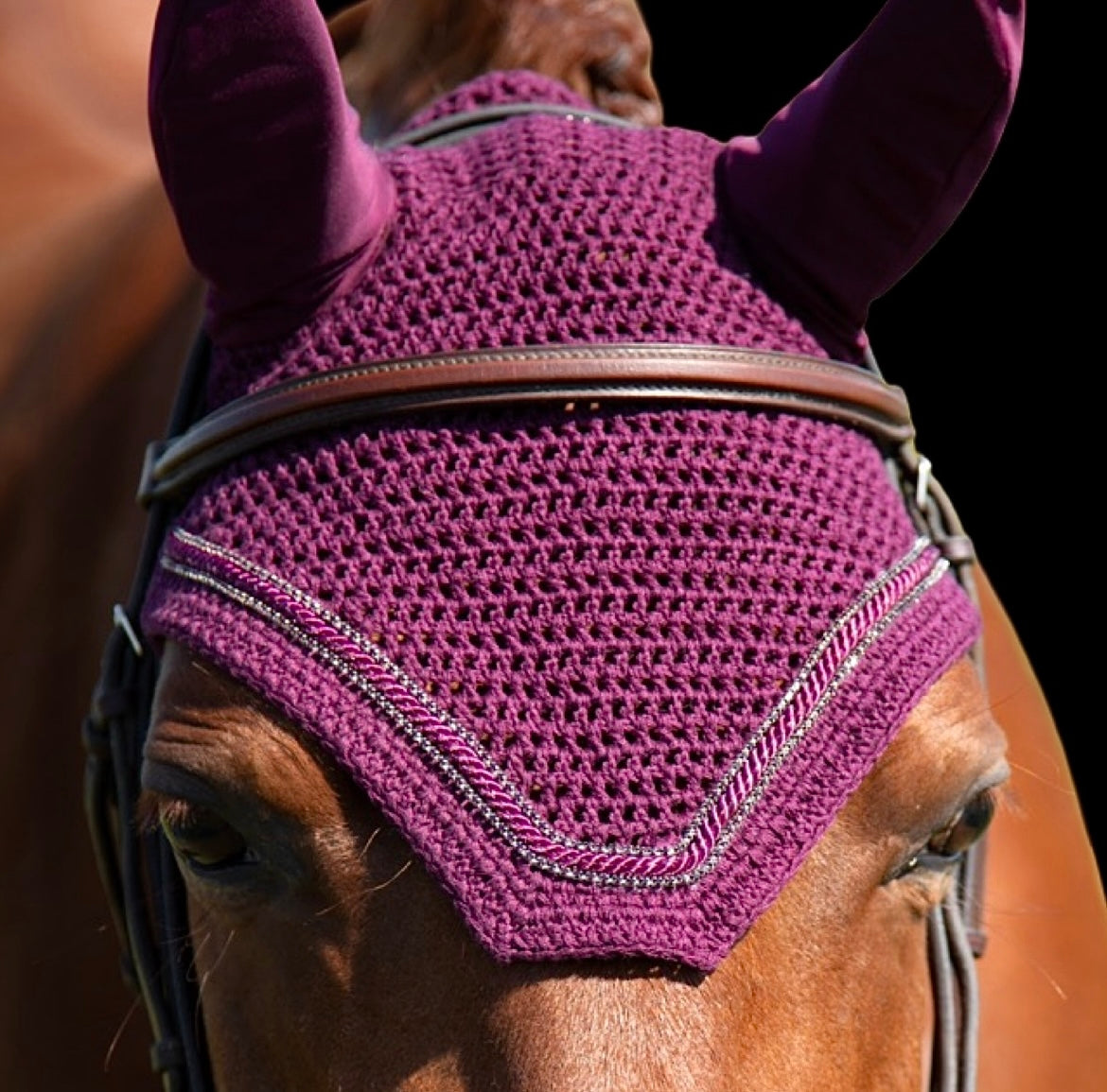 Classic Cut Bonnets - Plum Base/Straight Edge/With Bling