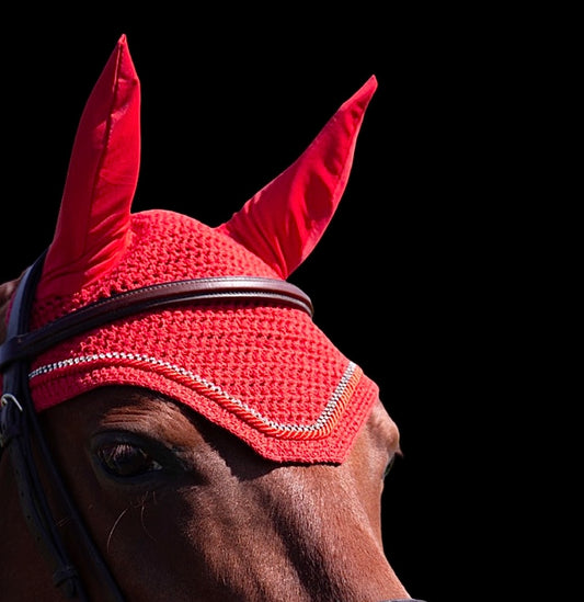 Classic Cut Bonnets - Full - Red Base/Red Straight Edge/2 Clear Bling/Red Piping
