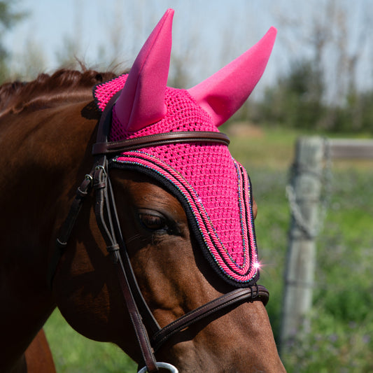 Soundproof - Tiedown Bonnets - Dark Pink Base/Black Straight Edge/2 Rainbow Crystal/1 Black Crystal/2 Dark Pink Piping