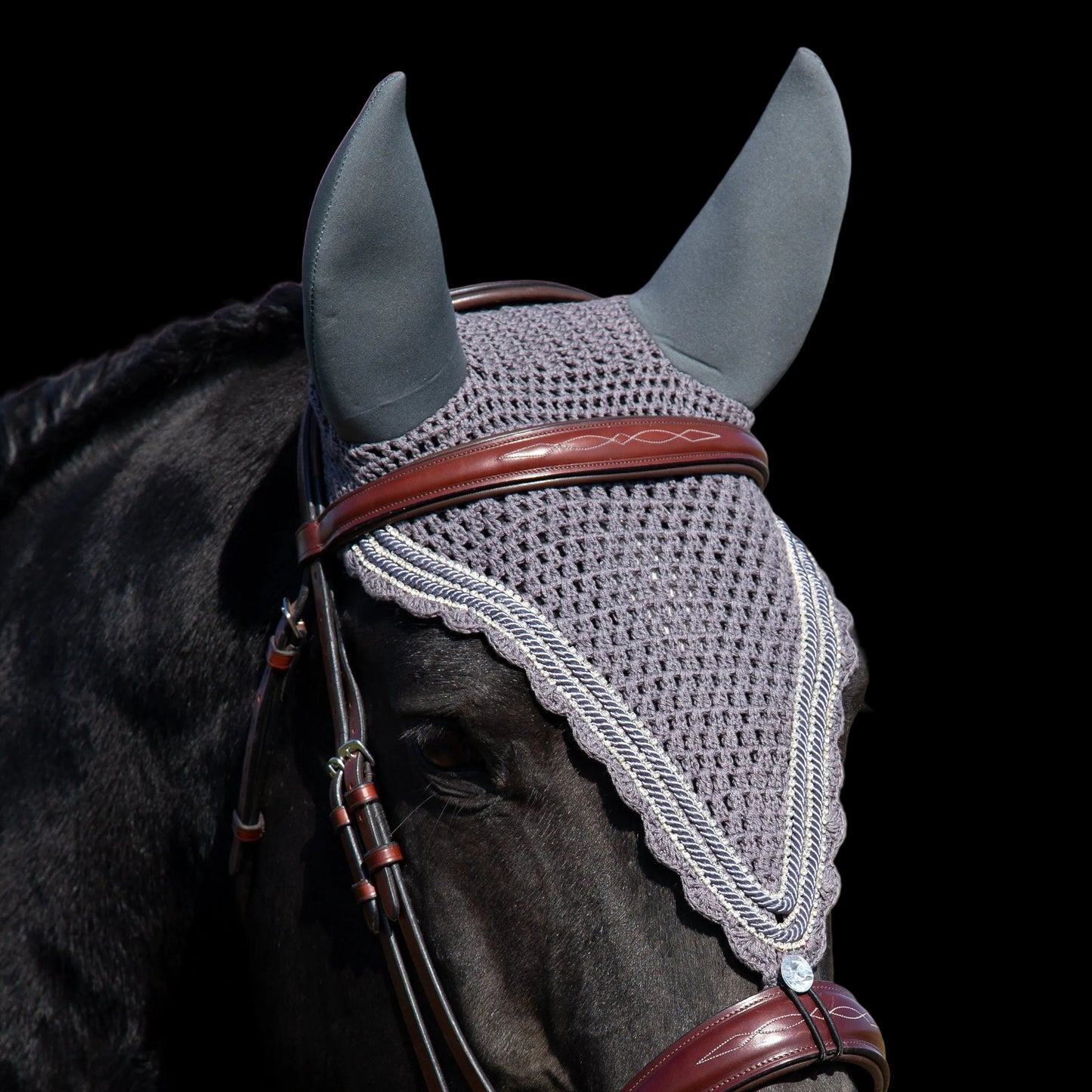 Soundproof - Tiedown Bonnets - Charcoal Base/Grey Scallops/3 Clear Bling/2 Grey Piping