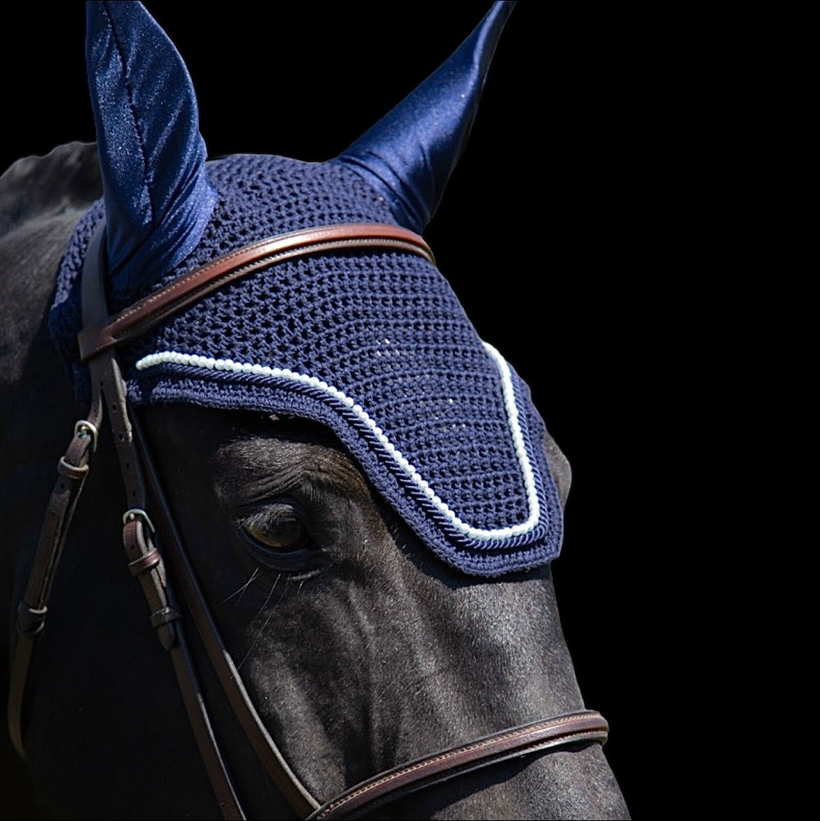Classic Cut Bonnets - Warmblood -Navy Base/Navy Straight Edge/1 Row White Pearls/ Navy Piping