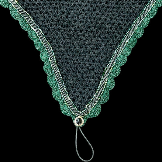 Tiedown Bonnets - Full - Black Base/Hunter Green Scallops/2 Hunter Green Crystal/1 Black Piping