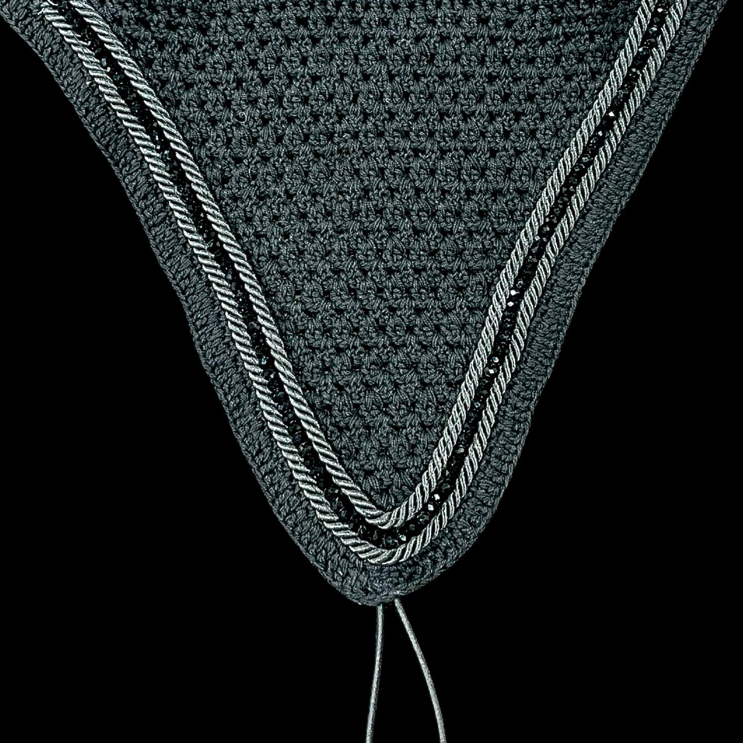 Tiedown Bonnets - Cob - Black Base/Black Straight Edge/1 Black Crystal/2 Black Piping